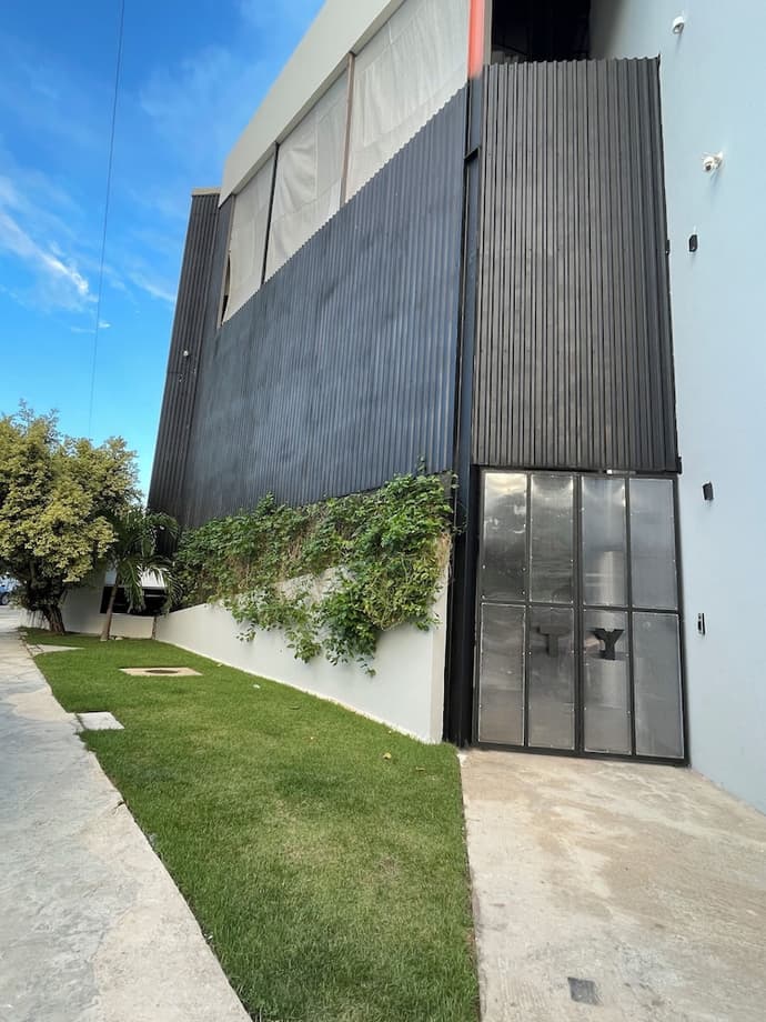 Torre Yaxche 39, Primary image