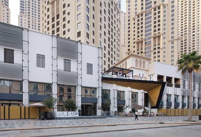 Rove JBR, Primary image