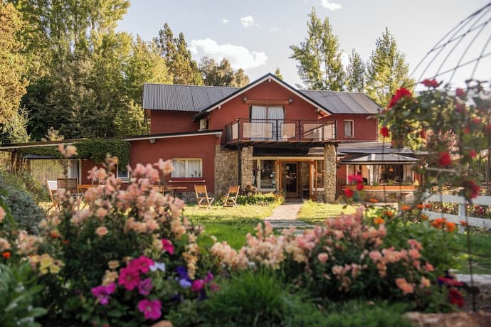 Equs Posada de Campo, Primary image