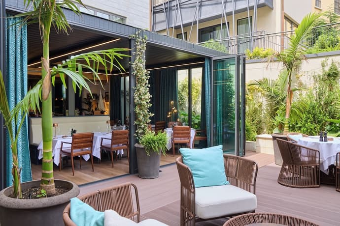 NEMI Hotel, Primary image