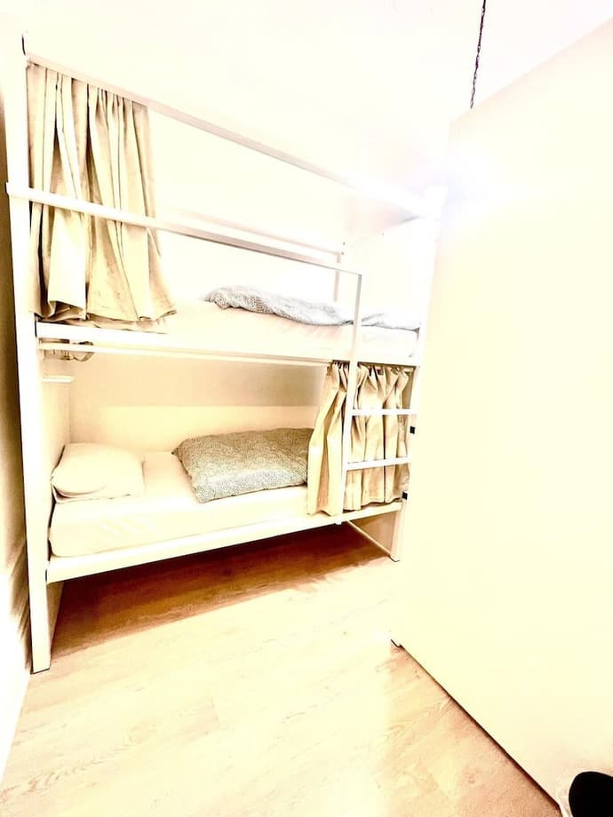 SwissPorto Guest House, Room