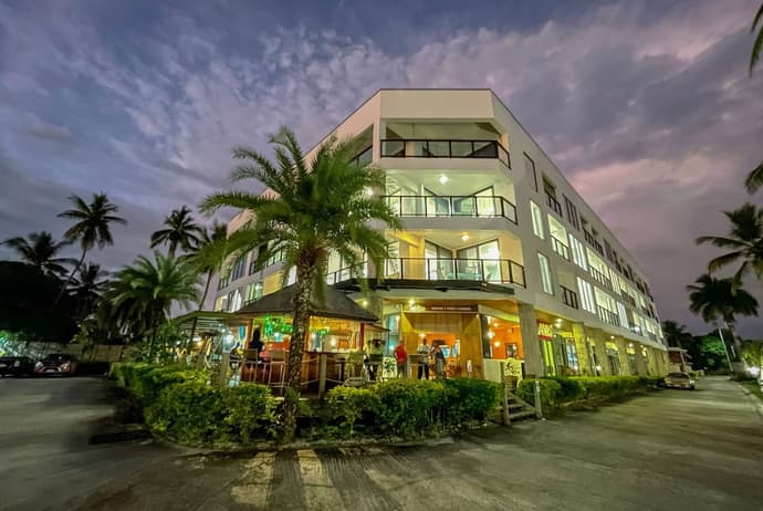 Ramada Suites By Wyndham Seafront Coral Coast, Primary image