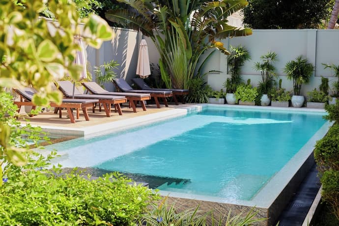 Lum Residence, Primary image