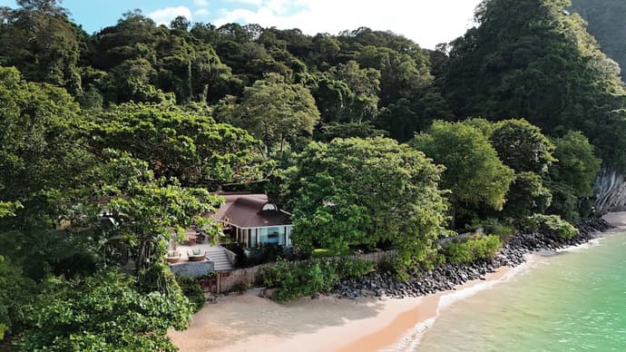 Villa Macaque and Villa Languor, Primary image