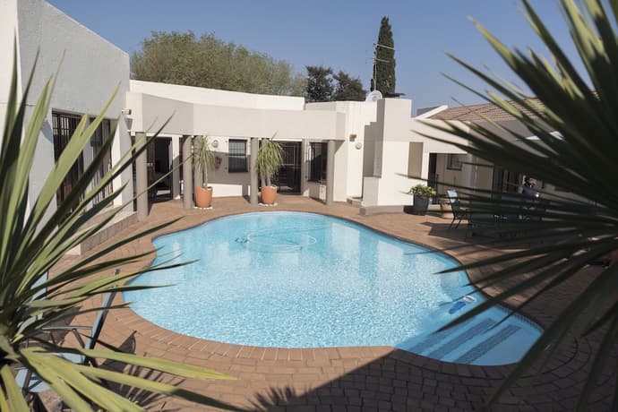 President Lodge, Primary image