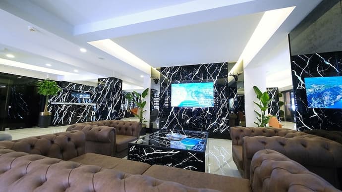 Duqqan Deluxe Hotel, Lobby