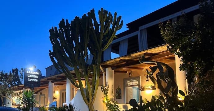 La Giara Vulcano, Primary image