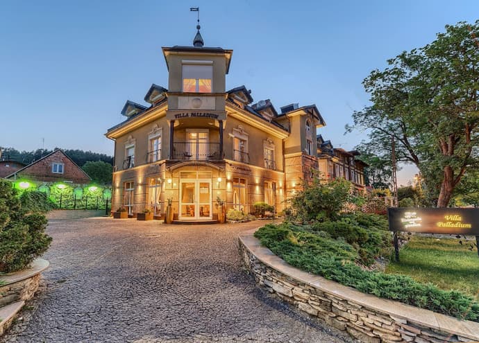 Villa Palladium, Primary image