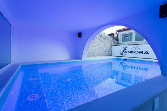 Villa Ankora, Primary image