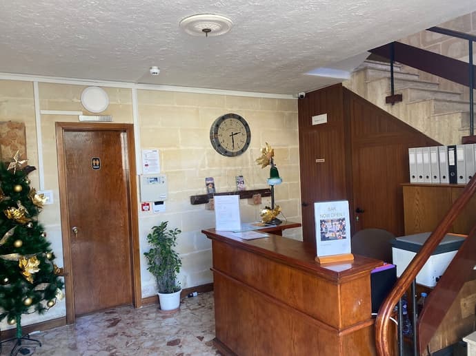 Green Grove Guest house, Reception