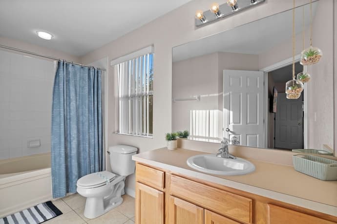 Regal Oaks Resort, Room