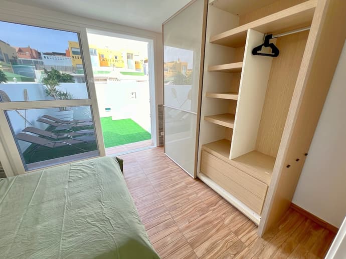 Sea View Bungalow with Communal Pool, Room