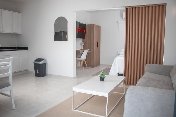 South Beach Residence, Primary image