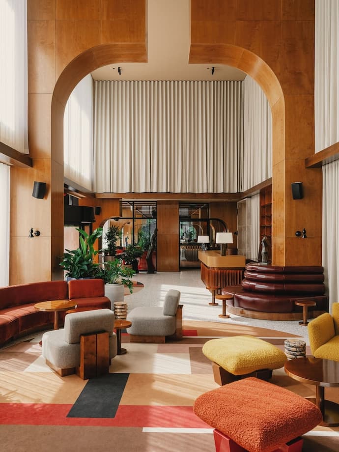 The Standard Brussels, Primary image