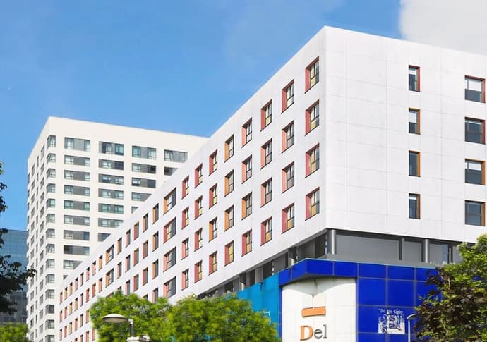 Yugo Sabadell LLac, Primary image