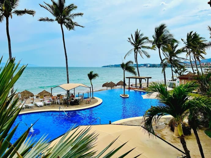 Los Picos Hotel & Suites Bucerias, Primary image