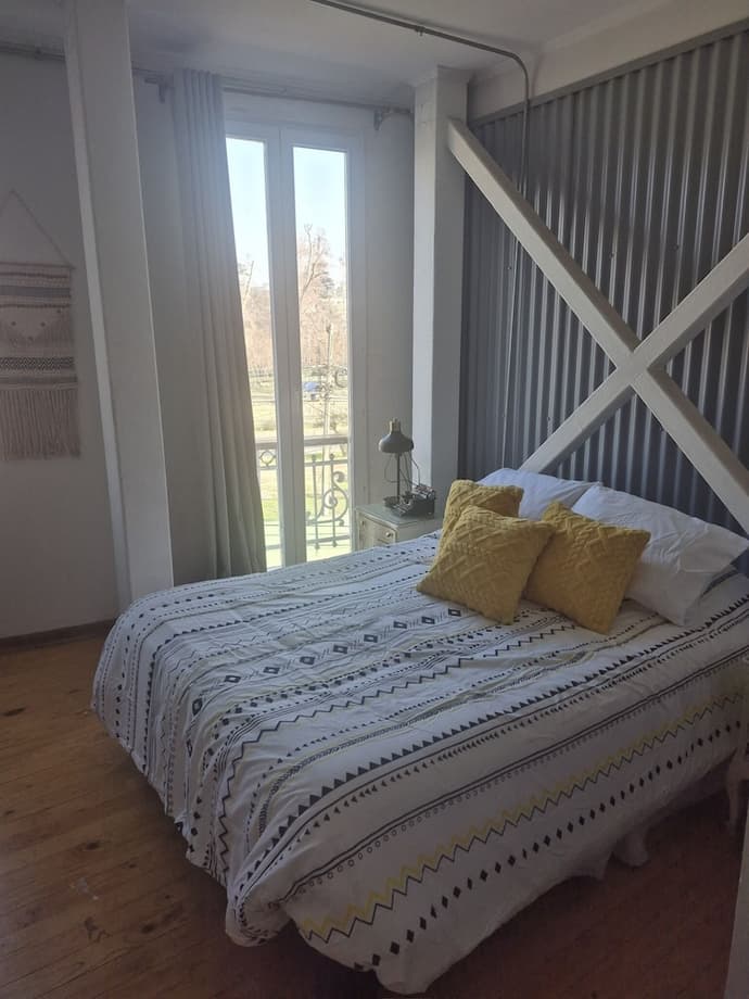 Casa de Amélie, Primary image