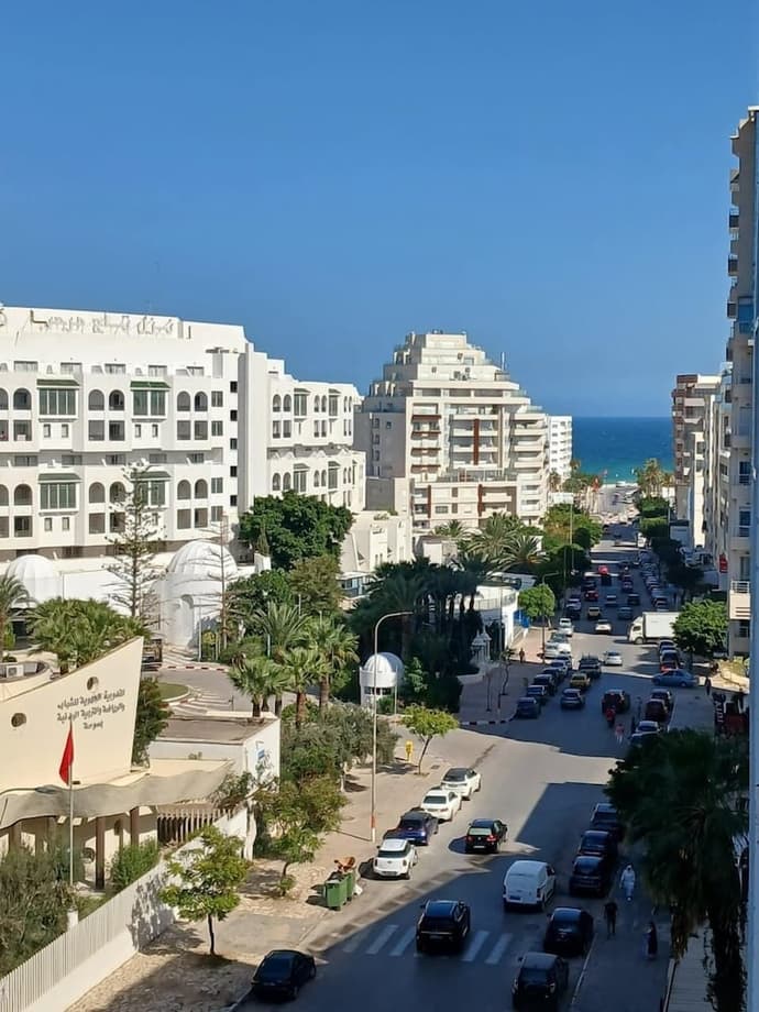 Hotel kaiser, Primary image