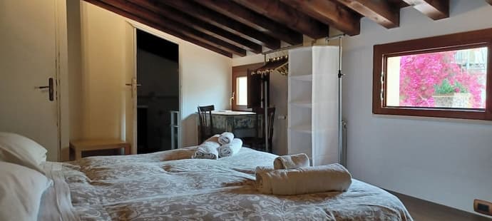 Arco Ubriaco, Primary image