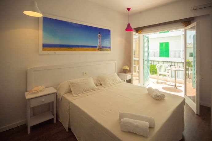 Hostal Sunset Ibiza, Primary image