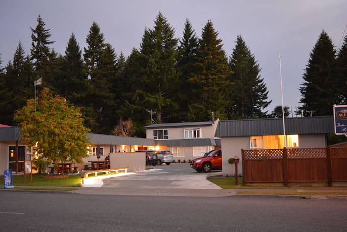 Amber Court Motel, Primary image