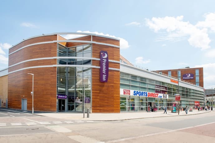 Premier Inn London Wandsworth, Primary image