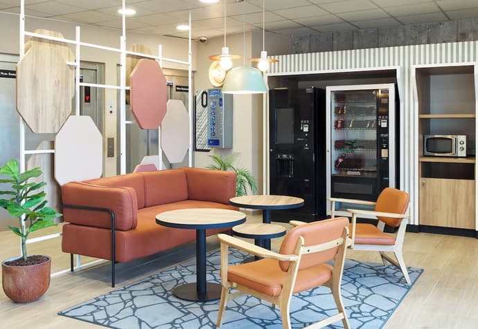 B&B HOTEL Paris Porte de la Villette, Lobby