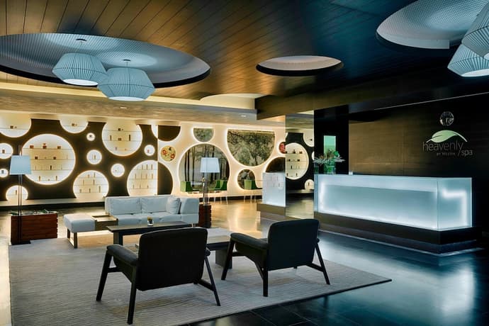 The Westin Doha Hotel & Spa, Reception