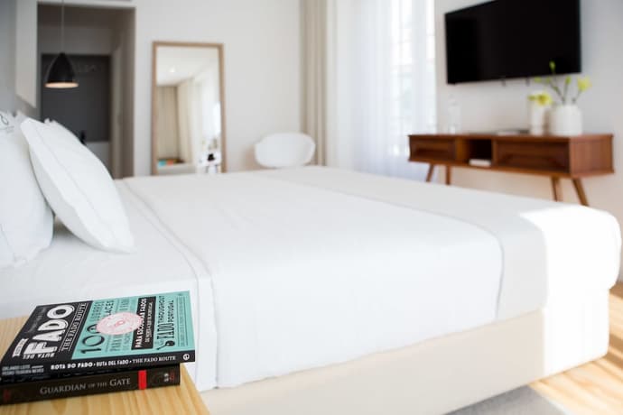 The 8 Downtown Suites, Primary image