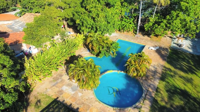 Delta Park, Primary image