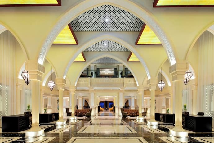 Sheraton Sharjah Beach Resort & Spa, Lobby