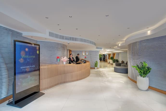 Vendome Plaza Hotel, Primary image