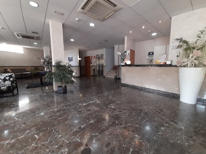 HOTEL AVENIDA, Lobby