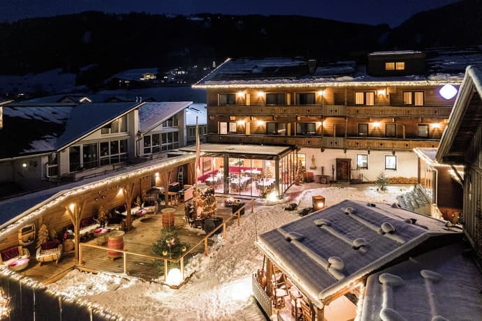 Hotel Alpenstolz, Primary image