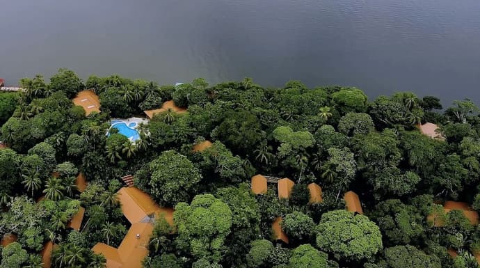 Evergreen Lodge, Primary image