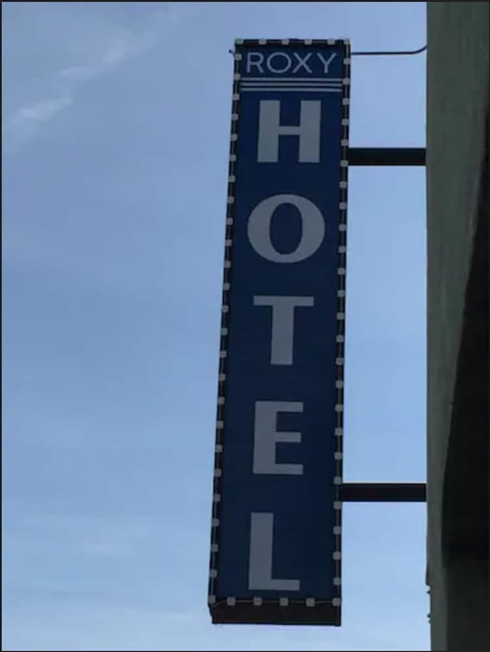 Hollywood Roxy Hotel, Primary image