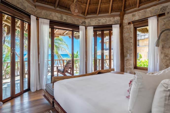 Alaya Tulum, Primary image