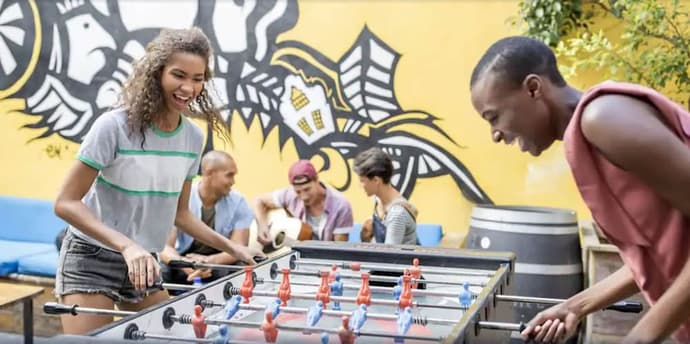 91 Loop - Hostel, Primary image