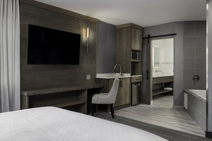 voco Niagara Falls - The Cadence by IHG, Room