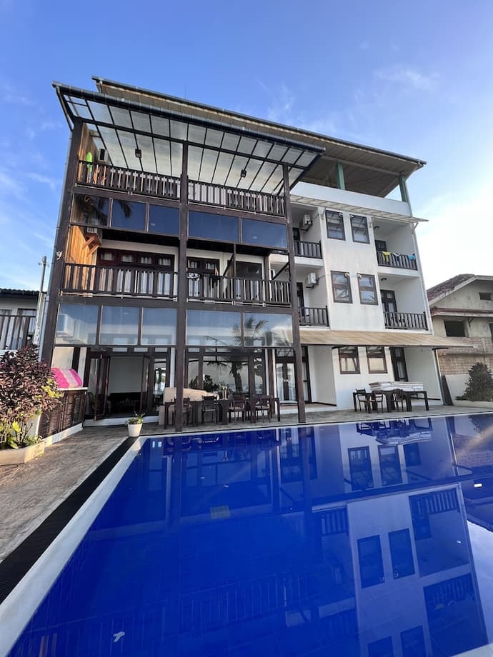 Surf Station, Primary image