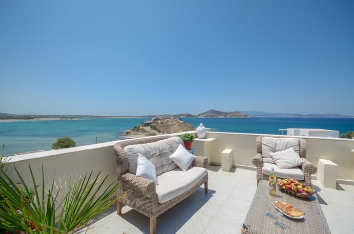 Hotel Kymata, Primary image