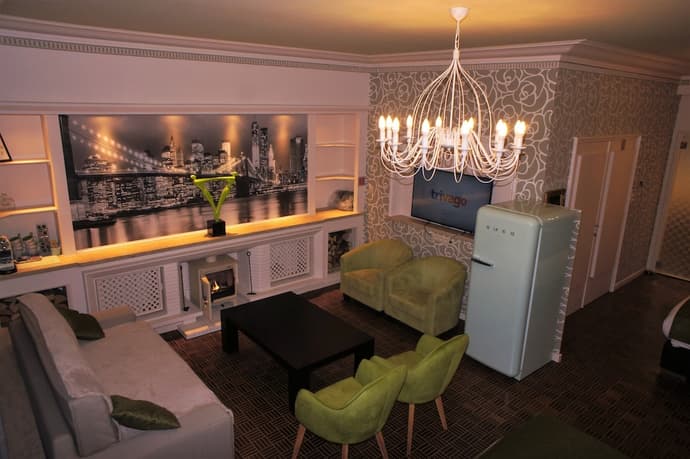 J and R Brussels City Apartment, Primary image