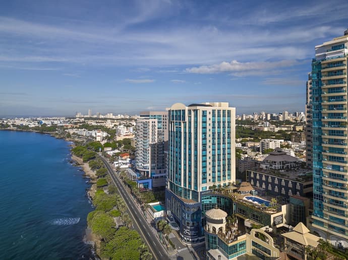 Catalonia Santo Domingo, Primary image