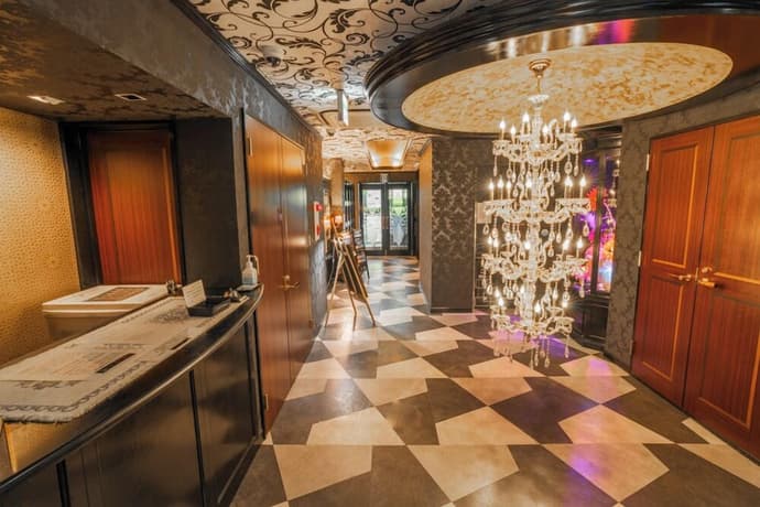 HOTEL Salle De Bain - Adults Only, Interior entrance