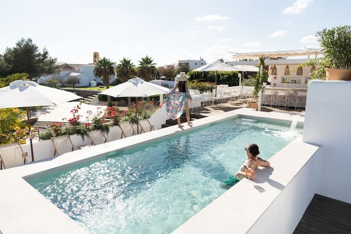 Gatzara Suites Santa Gertrudis, Primary image