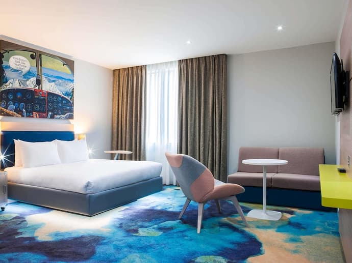 Ibis Styles London Heathrow, Primary image