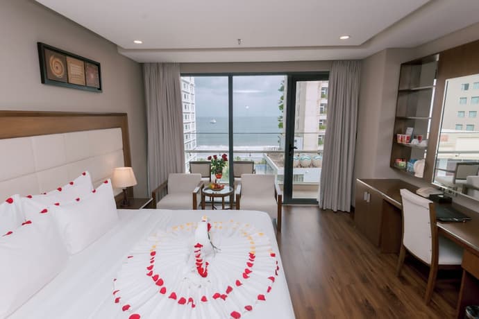 Grand Sea Hotel, Primary image