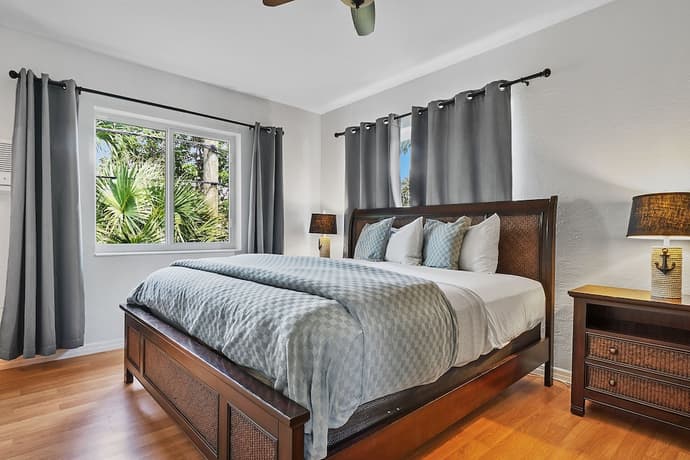 4145 By The Sea Inn & Suites, Primary image