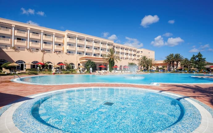 Itropika Hôtel, Primary image