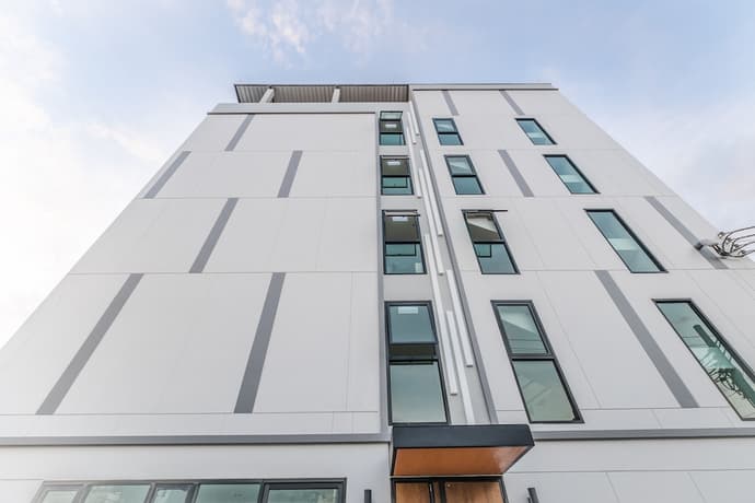 Don Muang Hotel, Primary image